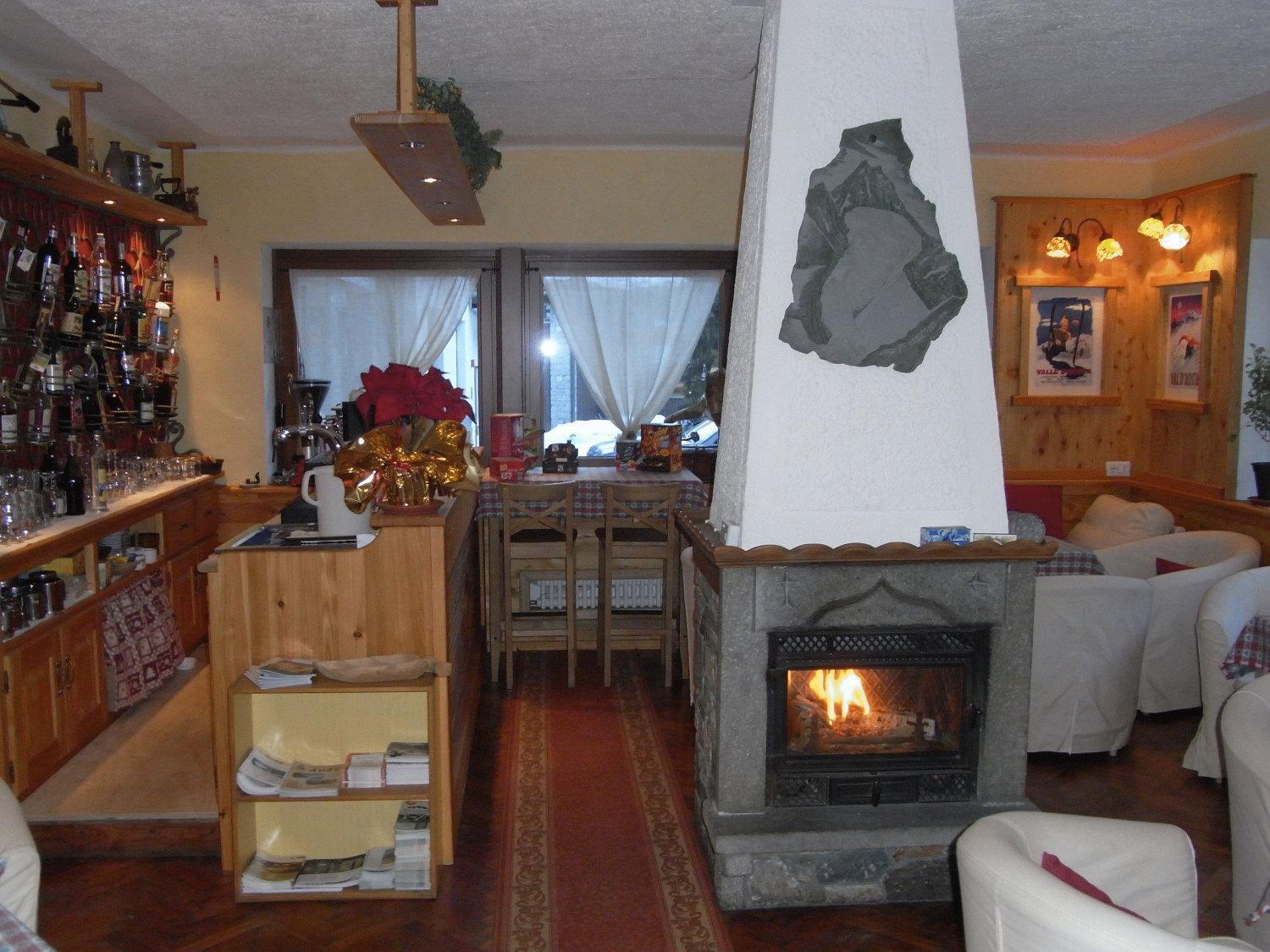Hotel Genzianella Champoluc Dış mekan fotoğraf