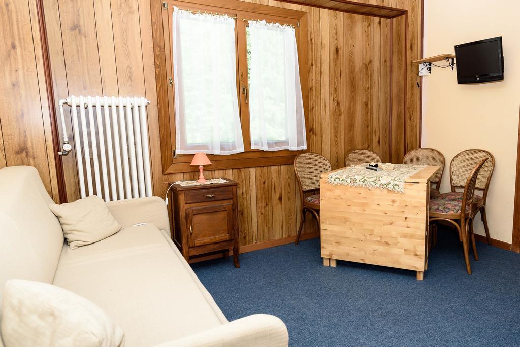 Hotel Genzianella Champoluc Dış mekan fotoğraf